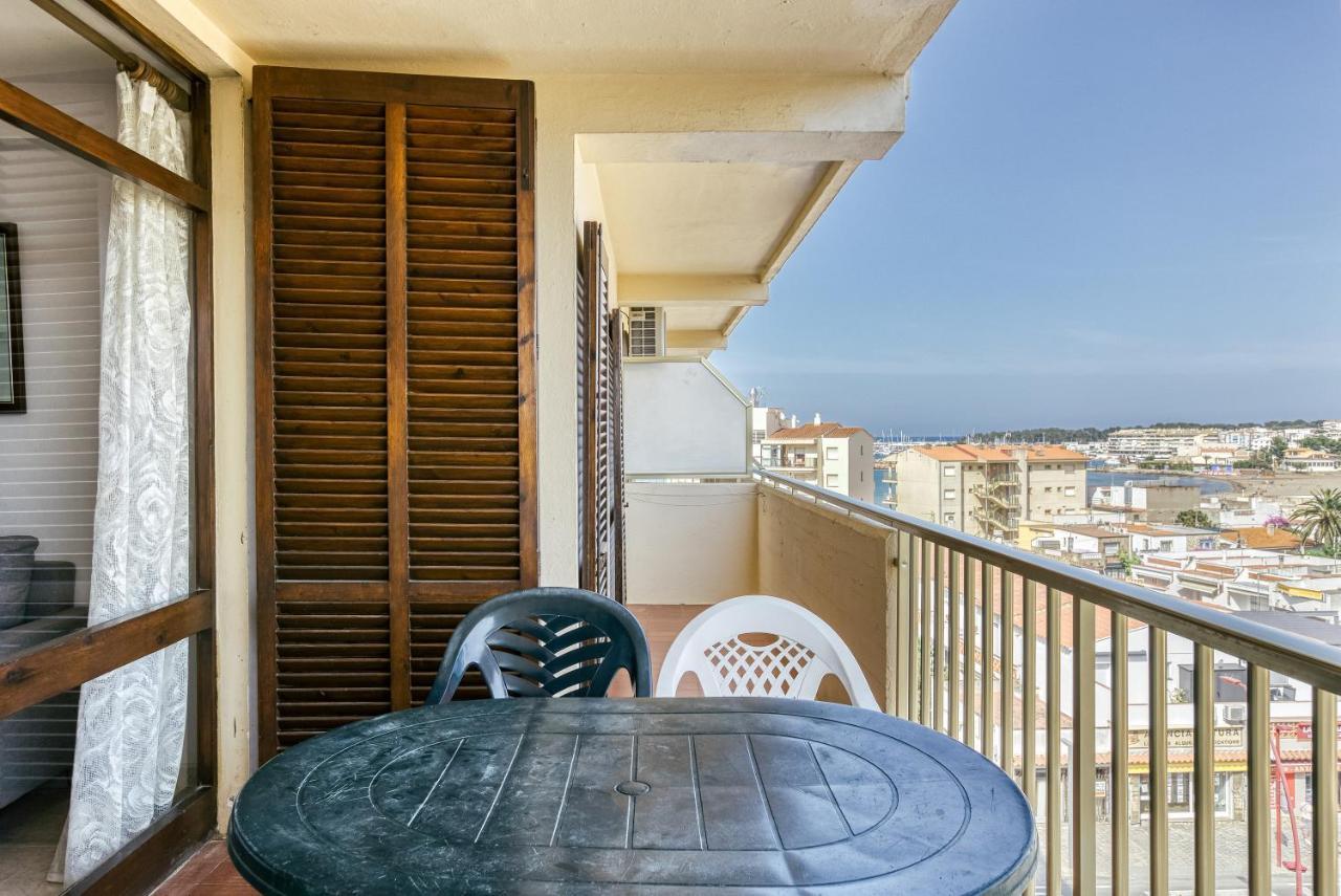 Ferienwohnung Casal Riells L' Escala Exterior foto