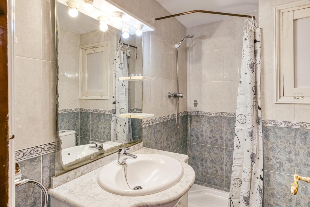 Ferienwohnung Casal Riells L' Escala Exterior foto